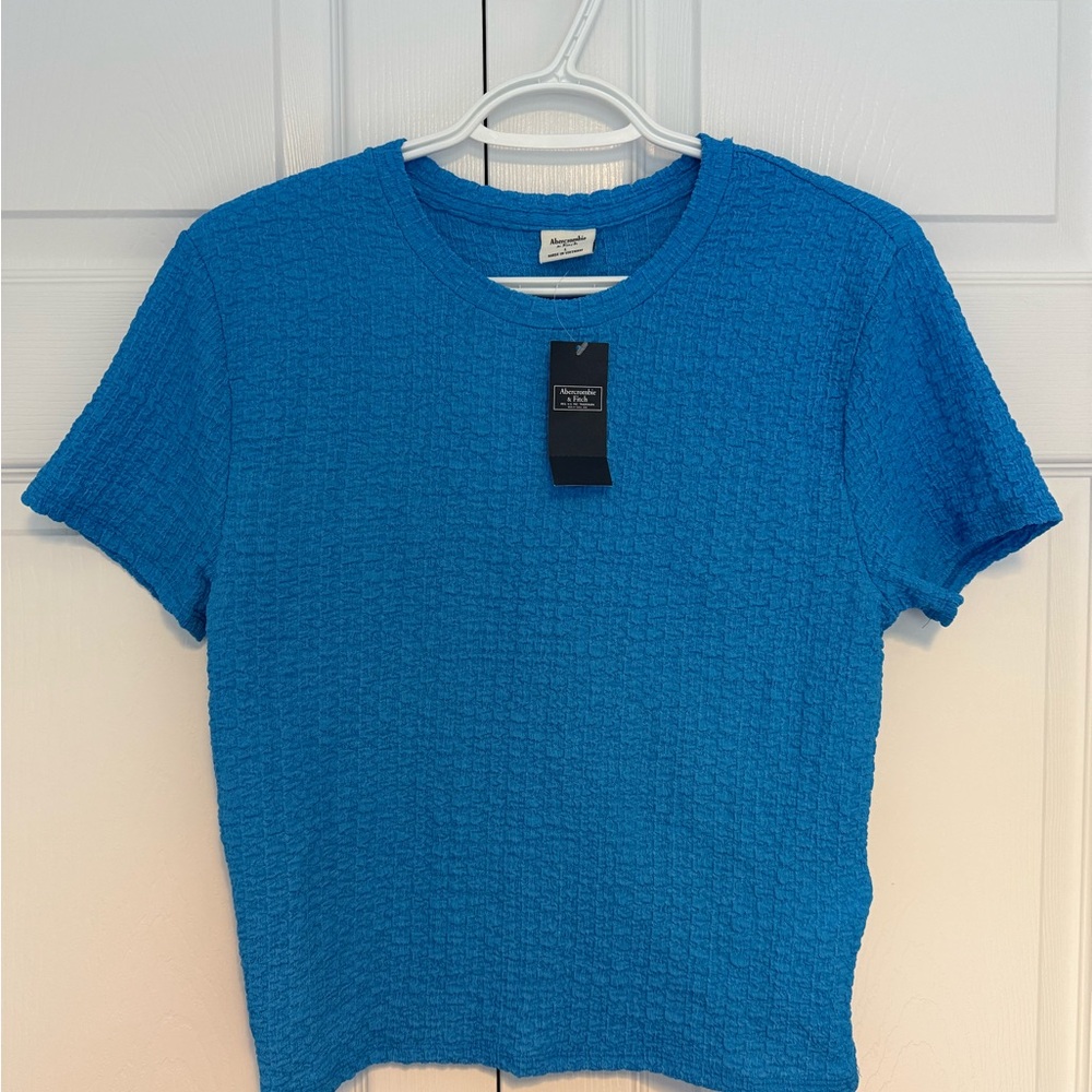 Abercrombie Textured Baby Tee - Picture 2 of 3